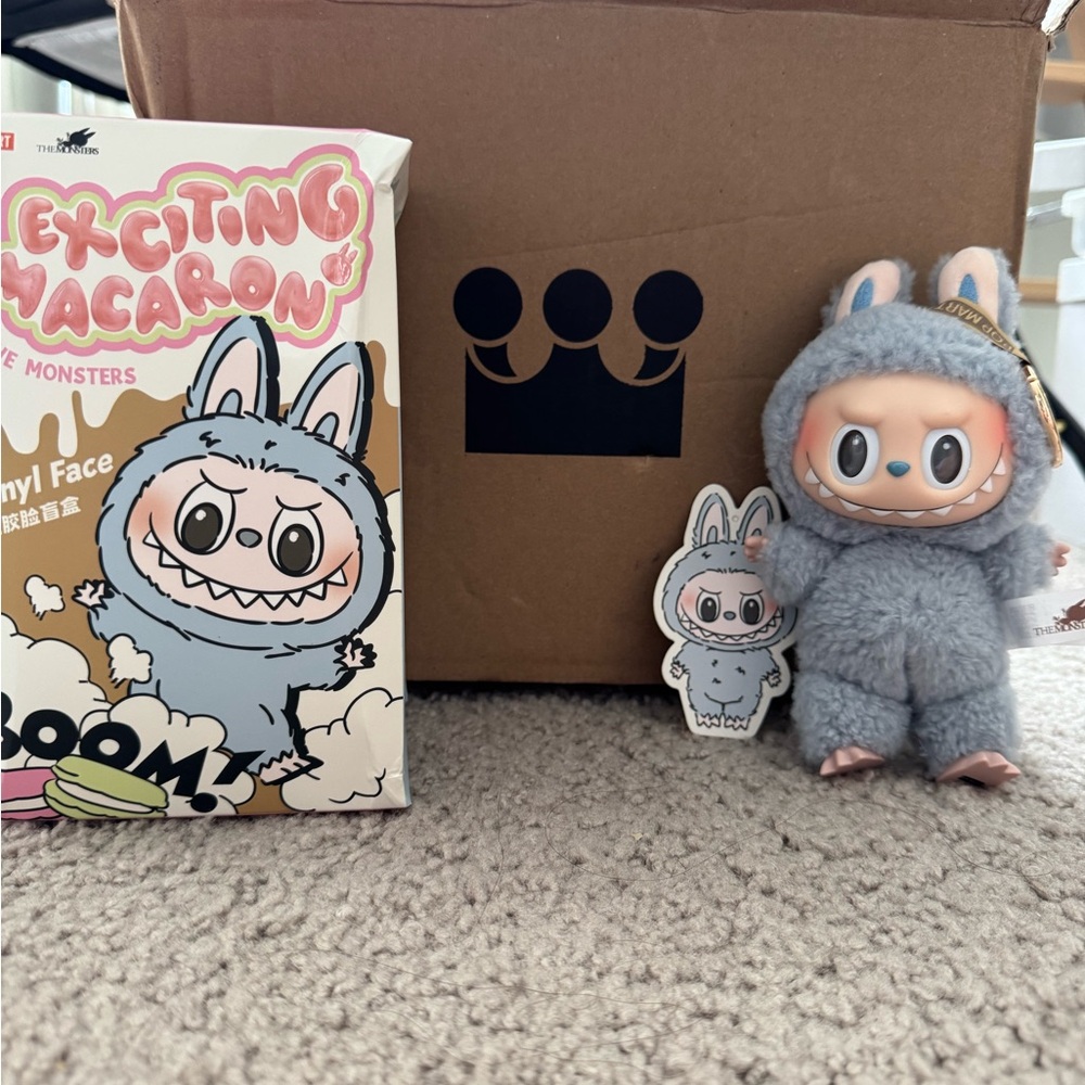 POP MART The Monsters Labubu Exciting Macaron - Sea Salt Coconut